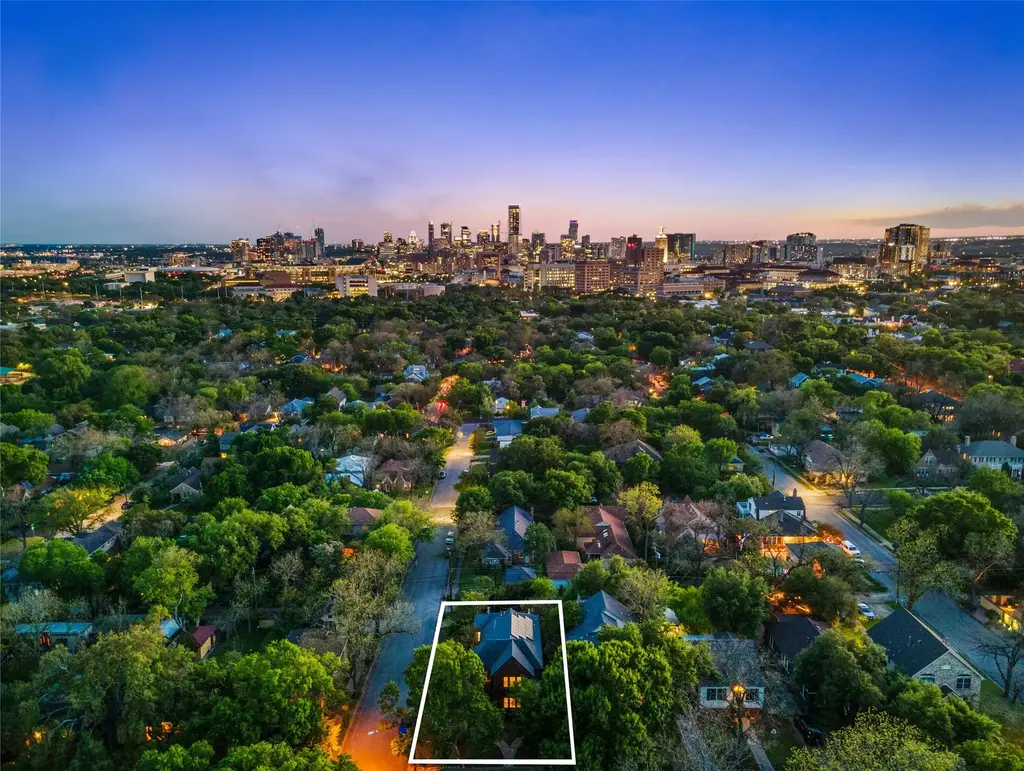 609 Texas Avenue, Austin