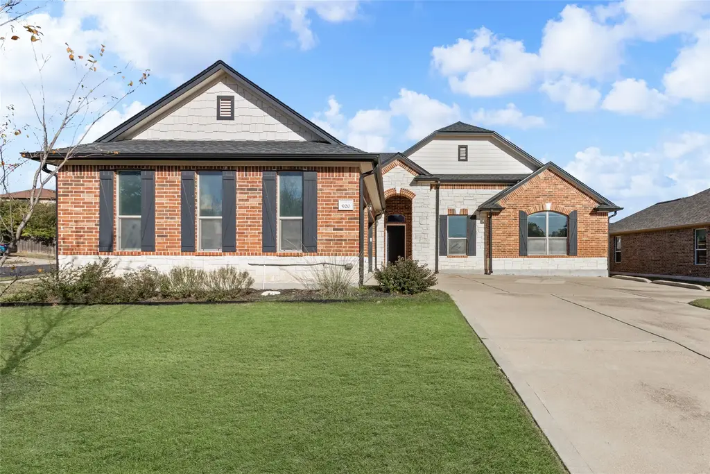 920 Autumn Sage Way, Pflugerville