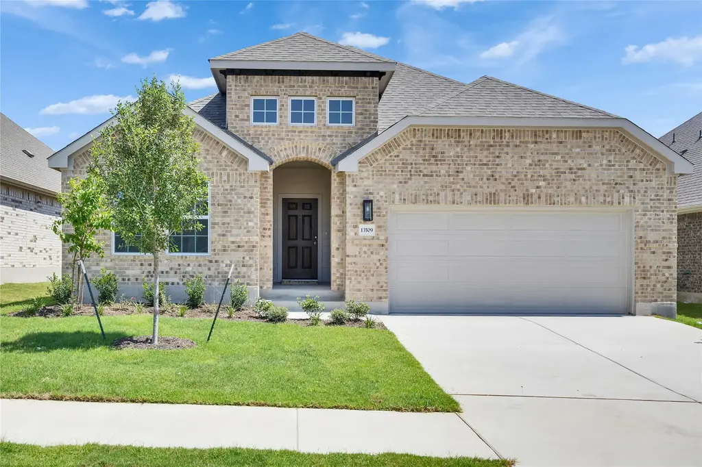 13509 Barn Chime Street, Elgin