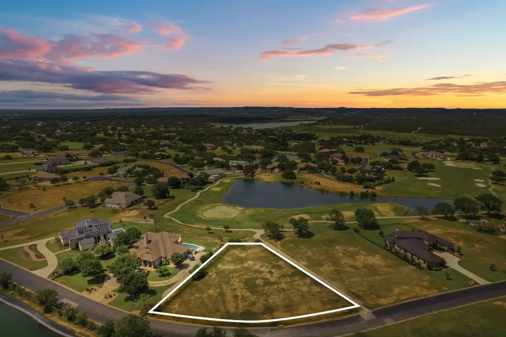 1808 Ballinger Drive, Spicewood