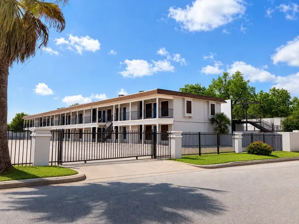 4709 Harmon Avenue 318, Austin