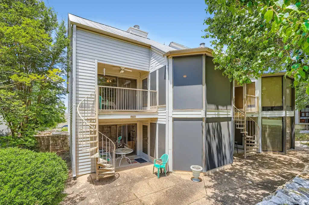 204 World Of Tennis Square C15, Lakeway