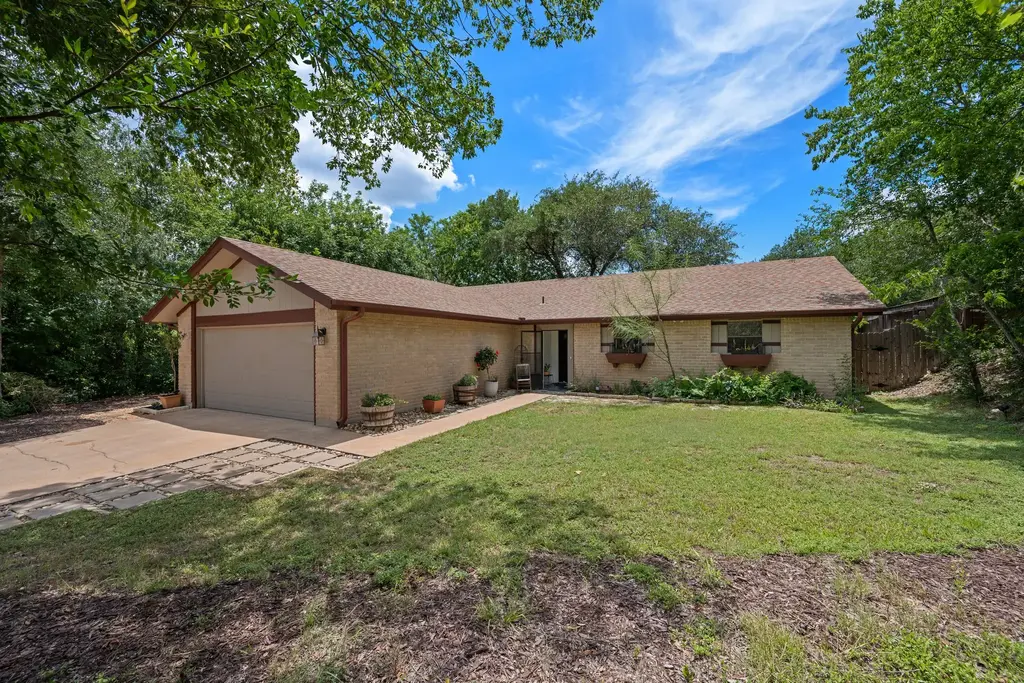 8005 Red Willow Drive, Austin