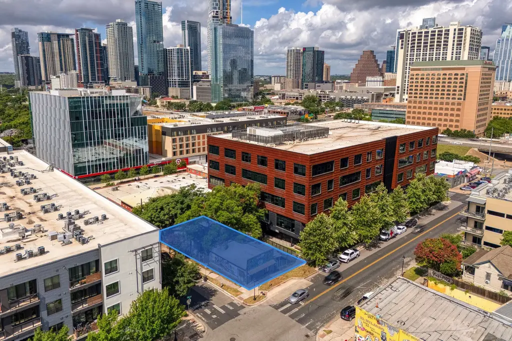 911 E 6th Street, Austin