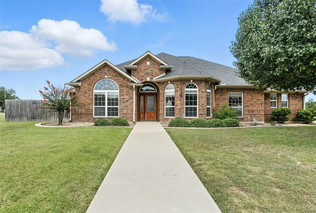 100 Davis Court, Thorndale