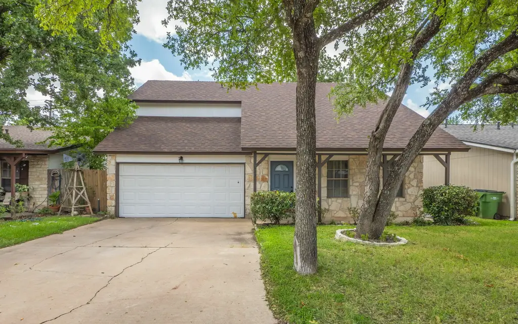 1623 Peachtree Valley Drive, Round Rock
