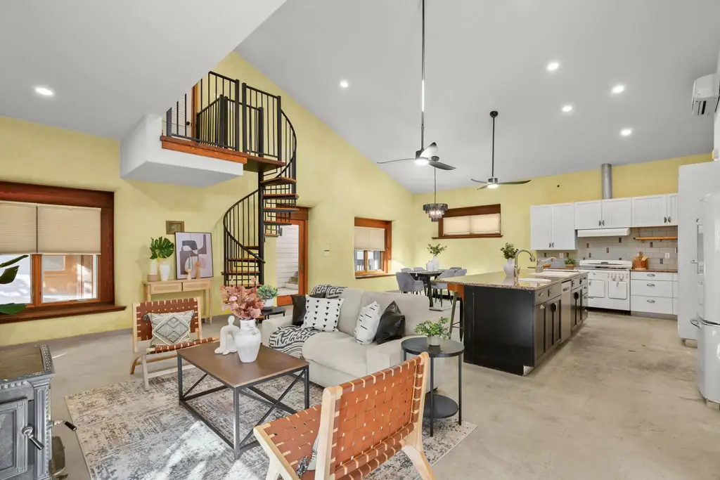 913 Taulbee Lane, Austin