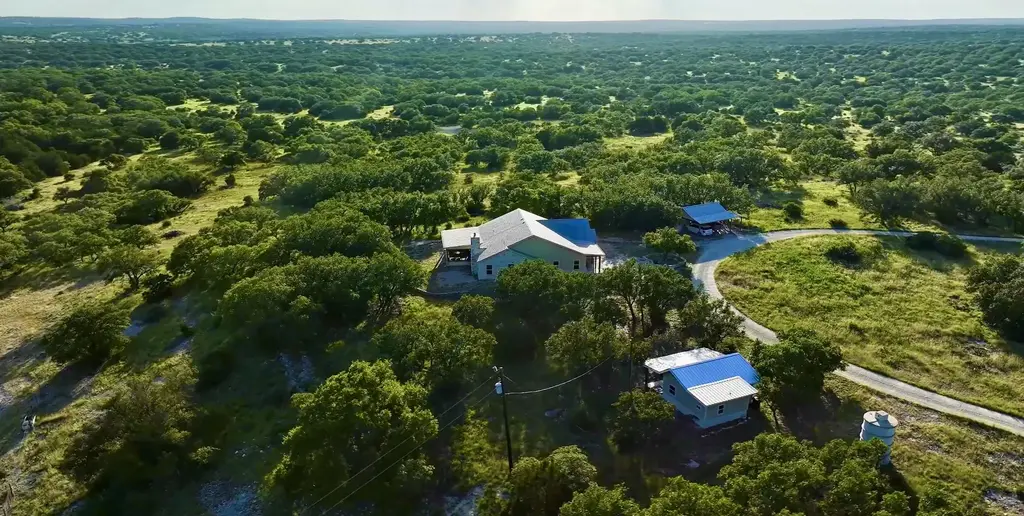 2321 Gentry Creek Road, Junction
