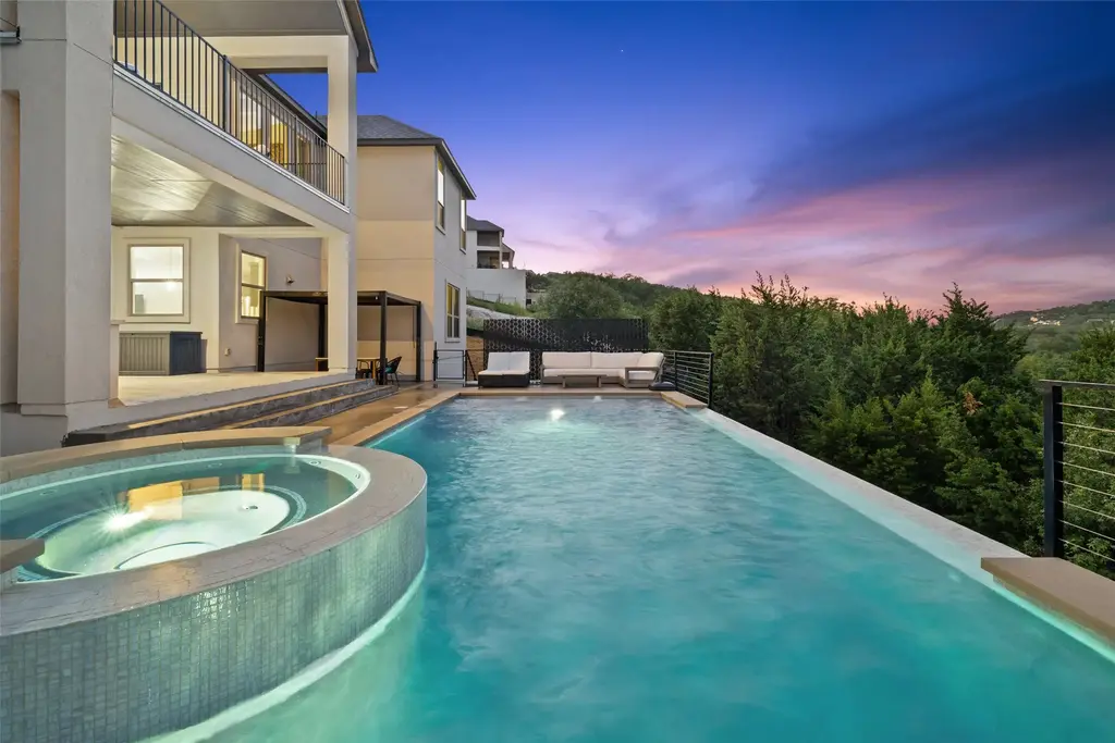2220 Normandy View, Leander