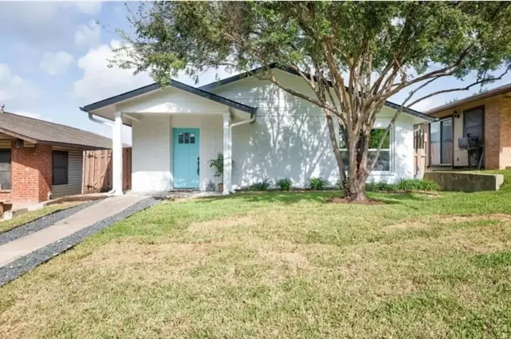 5700 Signal Point, Austin