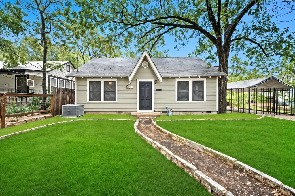 4605 Harmon Avenue, Austin