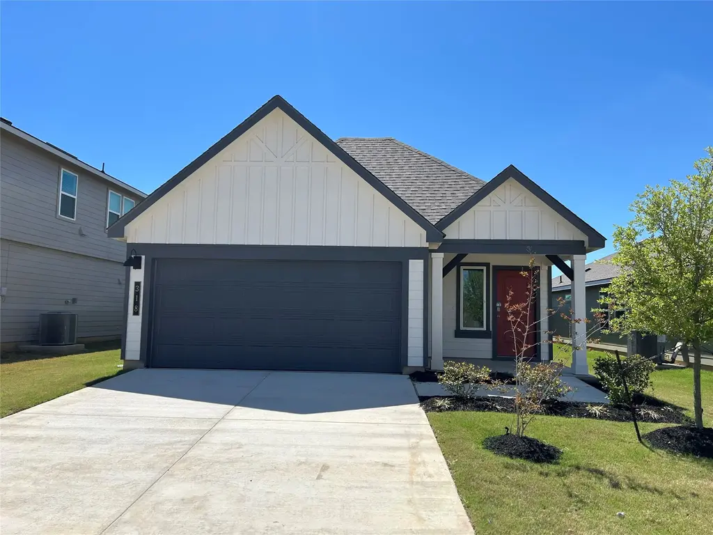 318 Randall Place, Rockdale