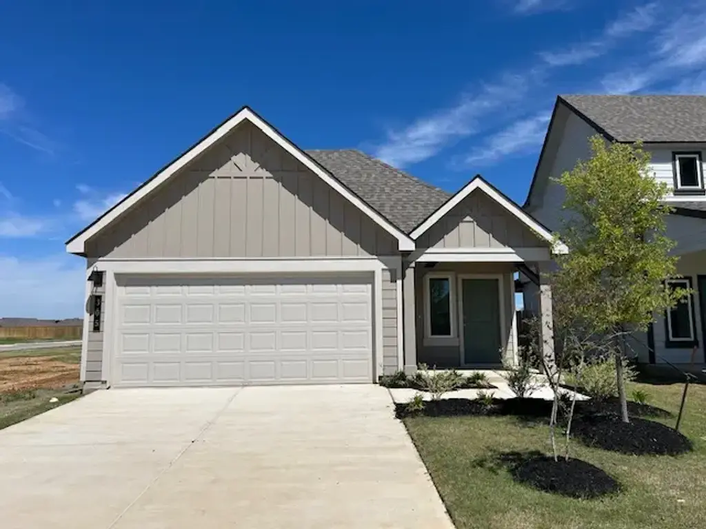 305 Randall Place, Rockdale