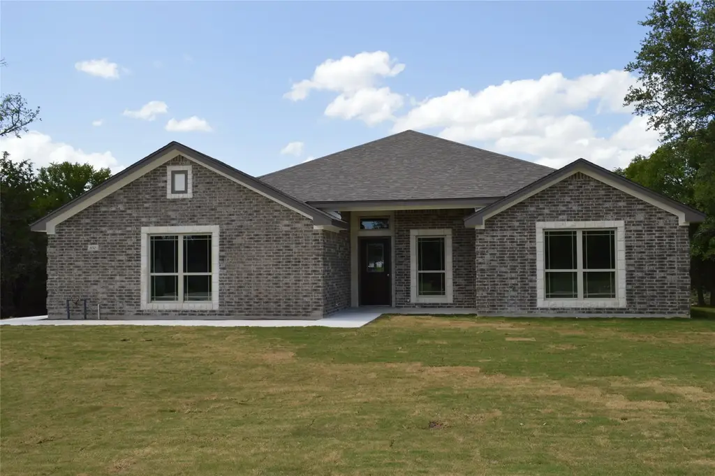 850 County Road 3152, Kempner