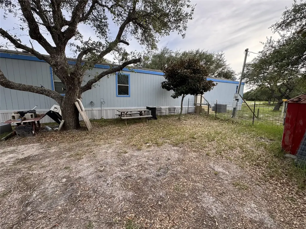 1001 Merinel Lane, Rockport