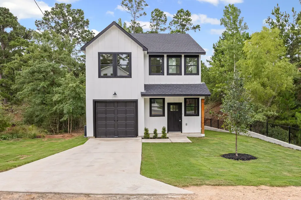 161 Honopu Drive, Bastrop