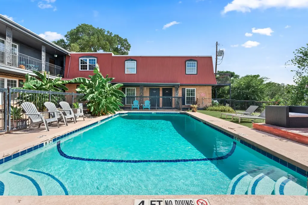 900 S Lamar Boulevard 304, Austin