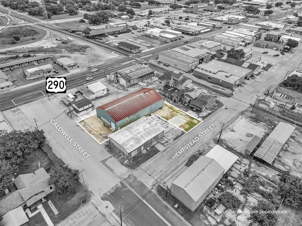 136 S Caldwell-d Street, Giddings