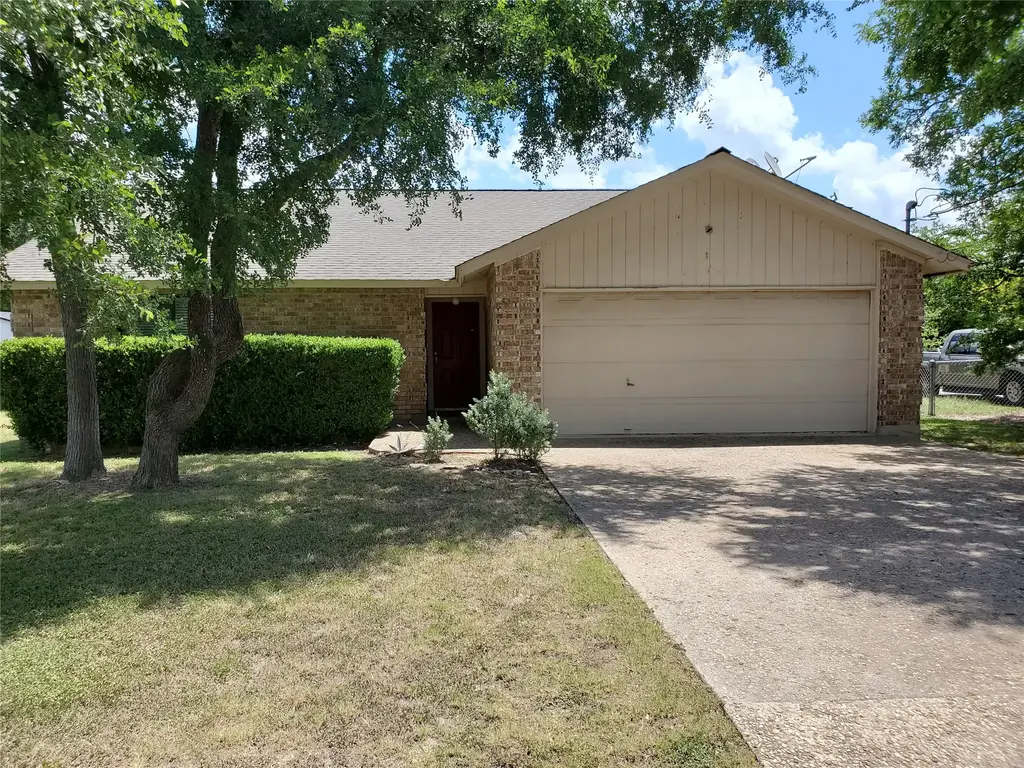 2210 N Celia Drive, Cedar Park