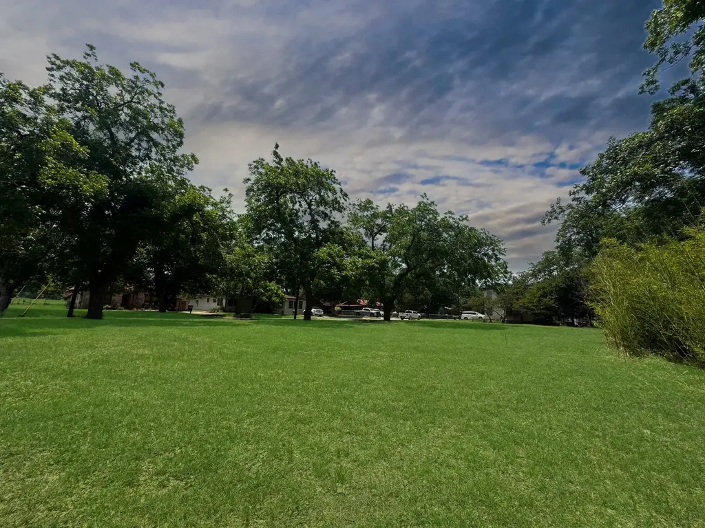 922 Booneville Avenue, New Braunfels