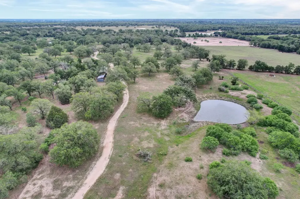 847 Highway 95 S, Smithville