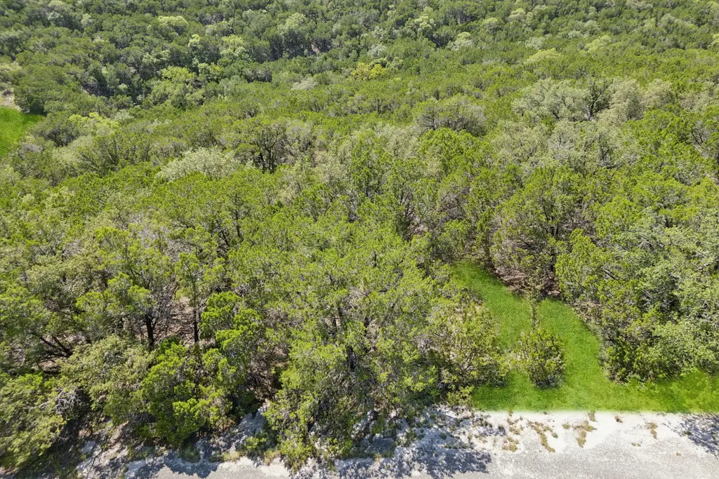 8400 Cedar Glen Cove, Lago Vista