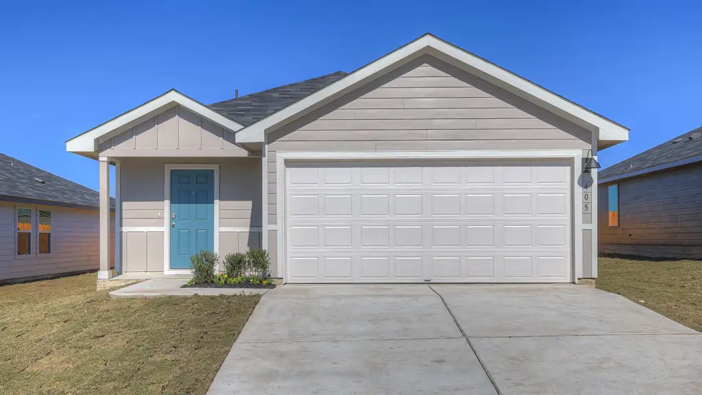 405 Wild Goose Drive, Luling