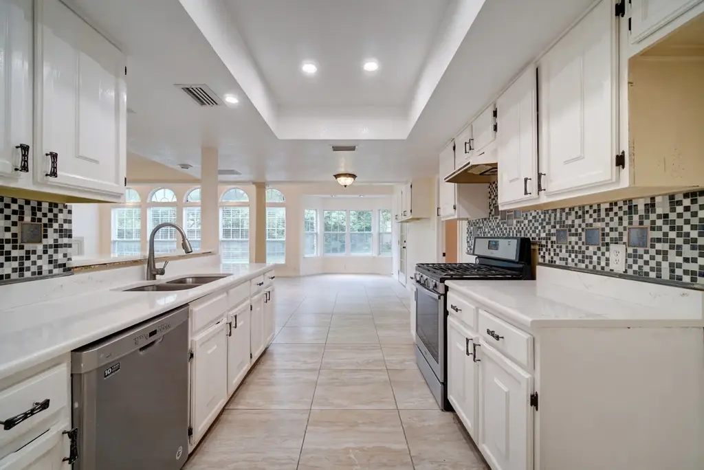 10509 Doering Lane, Austin