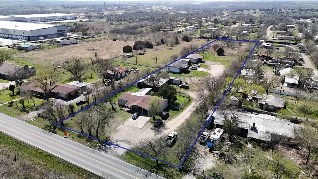 10707 Mcangus Road, Del Valle