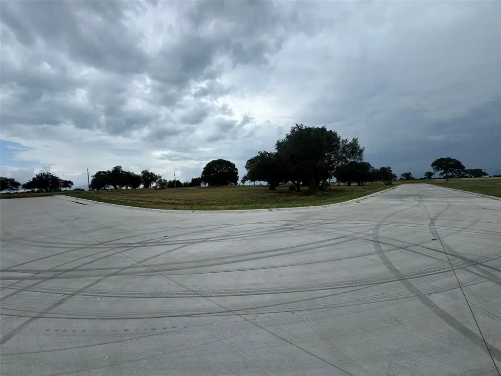 2307 Salado Center Drive, Salado