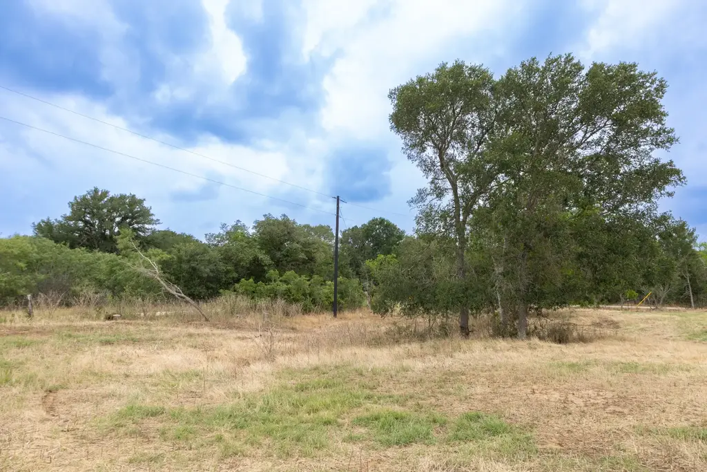 Lot 9 Tenney Creek Road, Luling