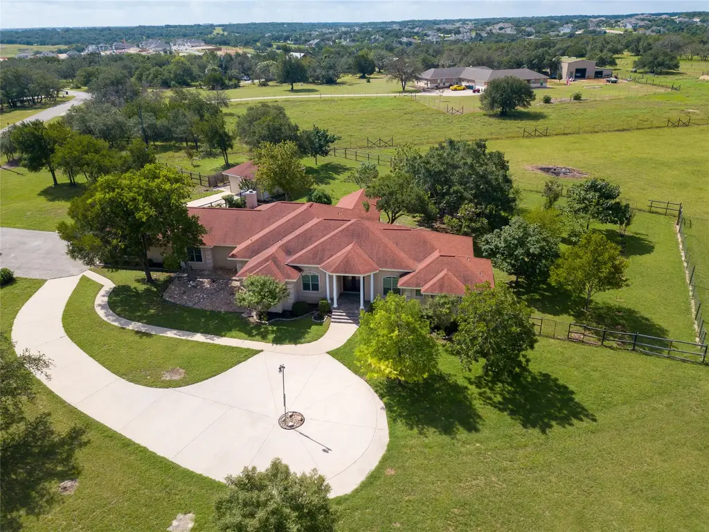 100 Thoroughbred Trace, Liberty Hill