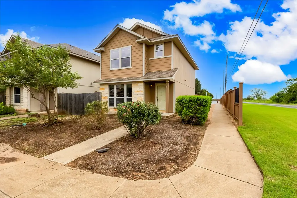 4501 Best Way Lane, Austin