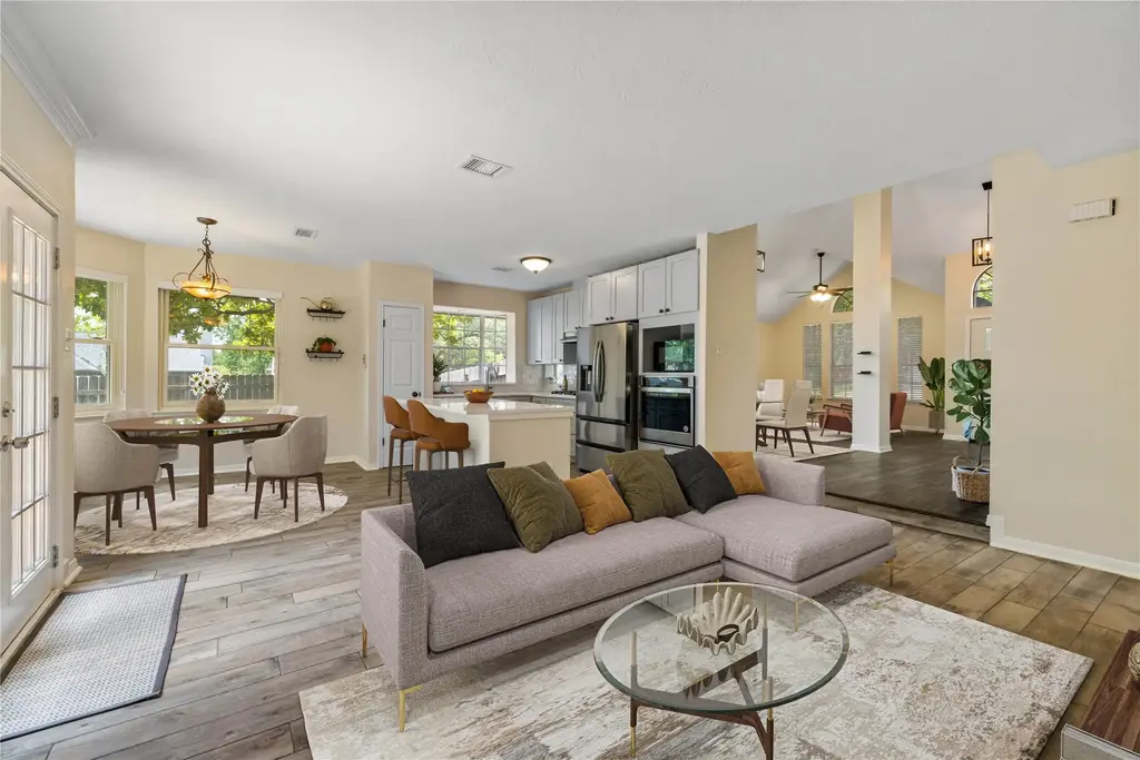 15019 Big Falls Drive, Leander