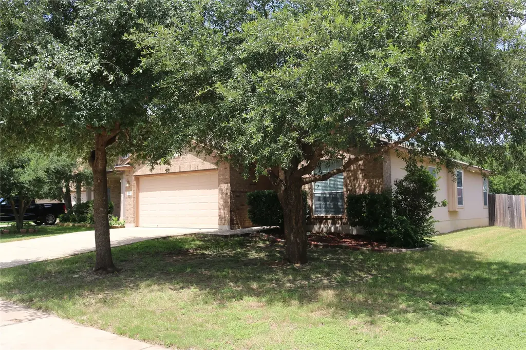 2855 Shadowpoint Cove, Round Rock