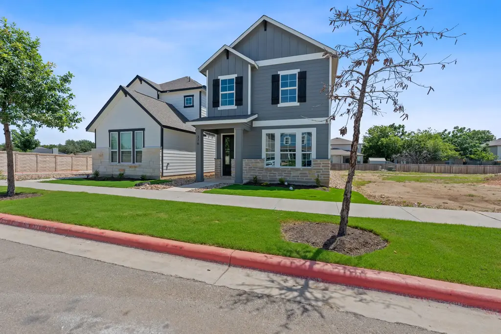 376 Blue Oasis Lane, Leander