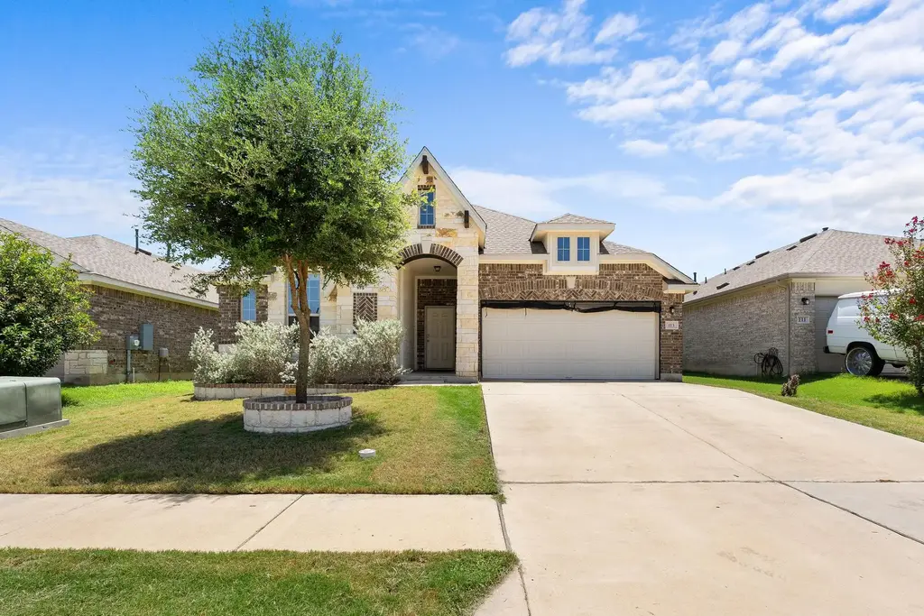 113 Crooked Trail, Bastrop