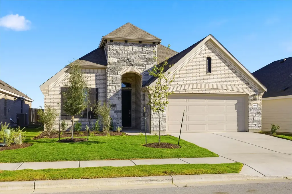 14309 Duckworth Trace, Manor
