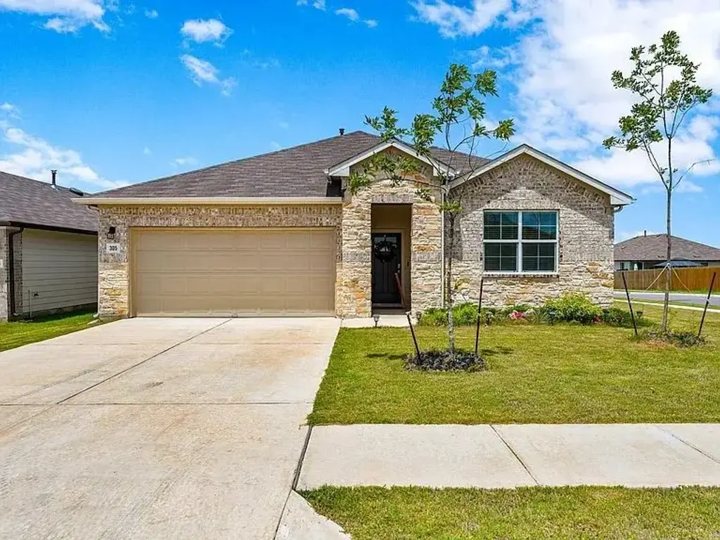 305 Evergreen Sumac Loop, Kyle
