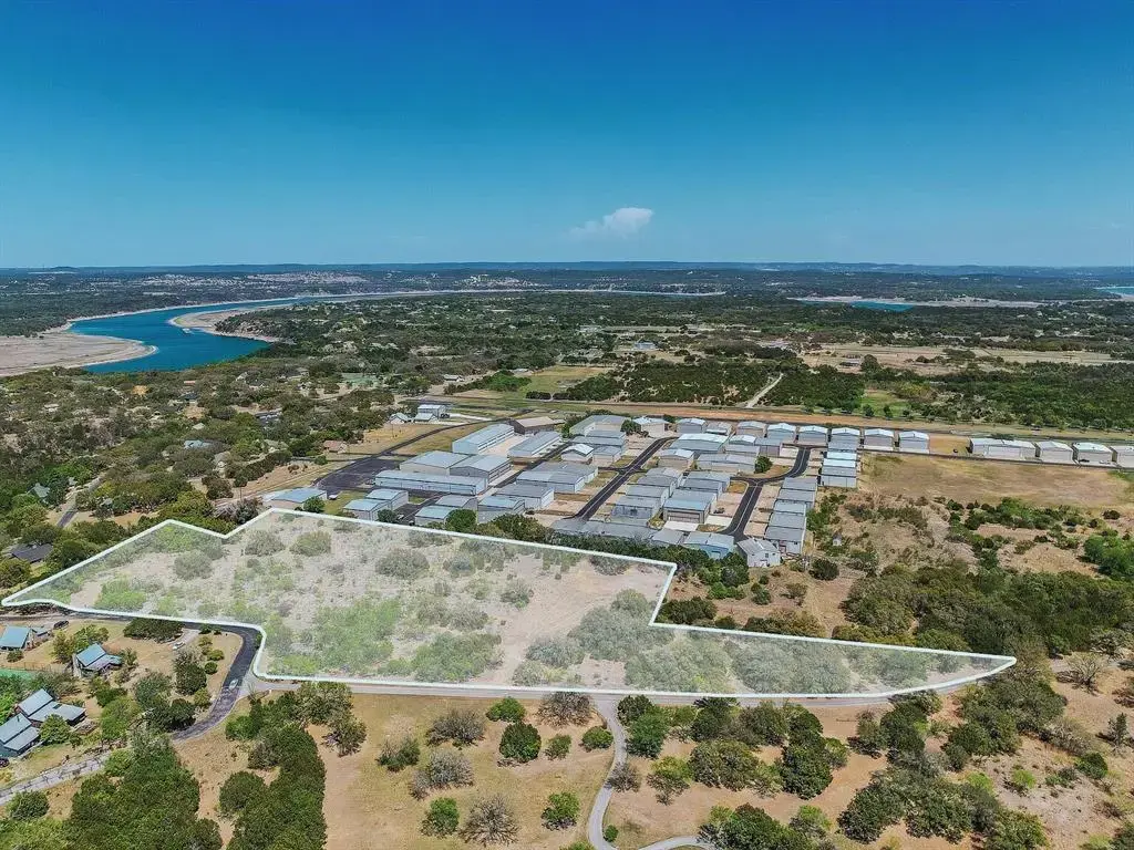 200 Soda Creek Road, Spicewood