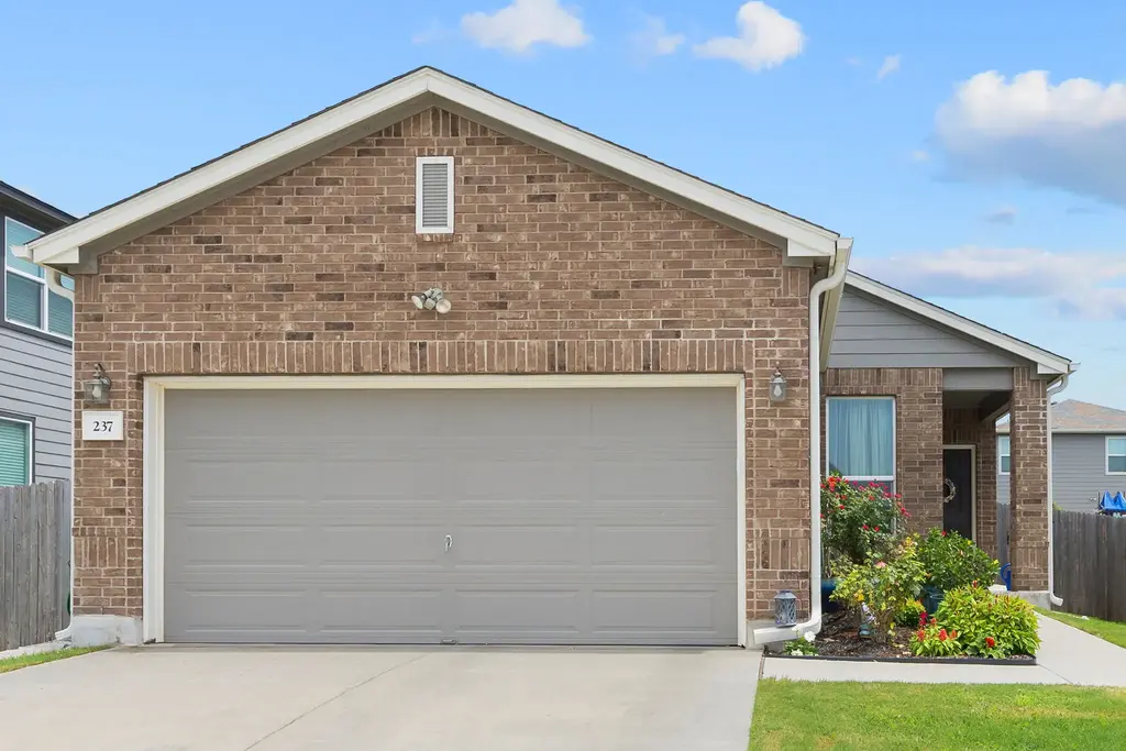 237 Benmyrtle Trail, Georgetown
