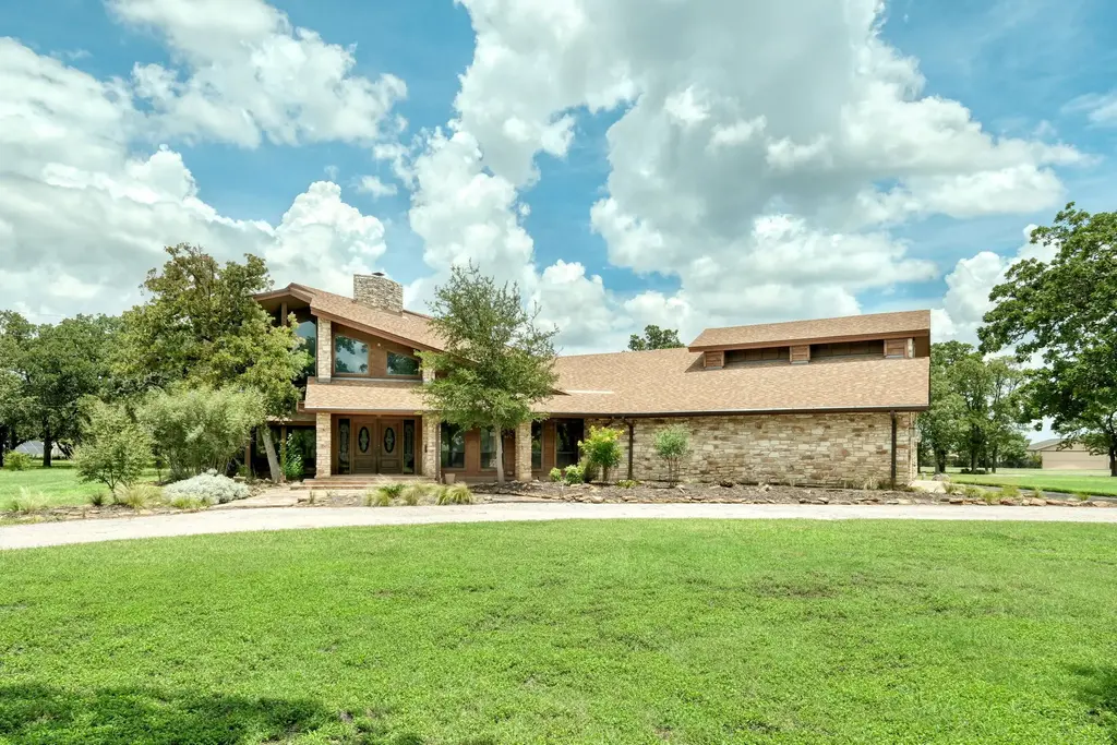 700 Breakaway Road, Cedar Park
