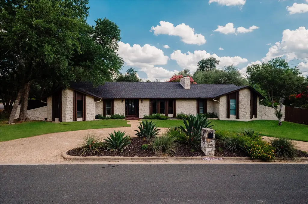 10606 Spicewood Club Drive, Austin