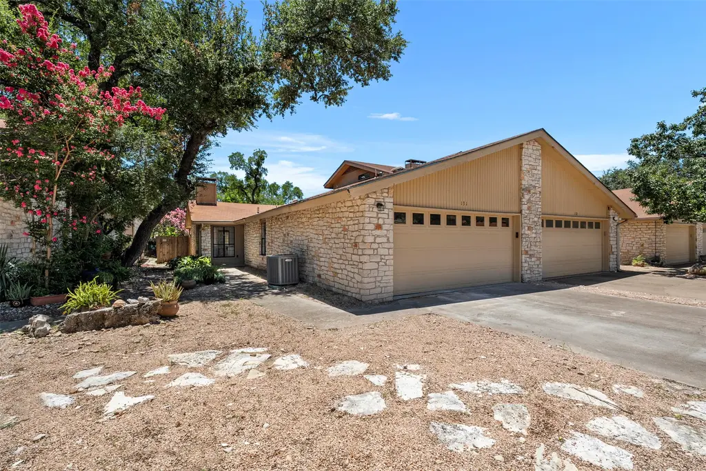 8518 Fathom Circle 131, Austin