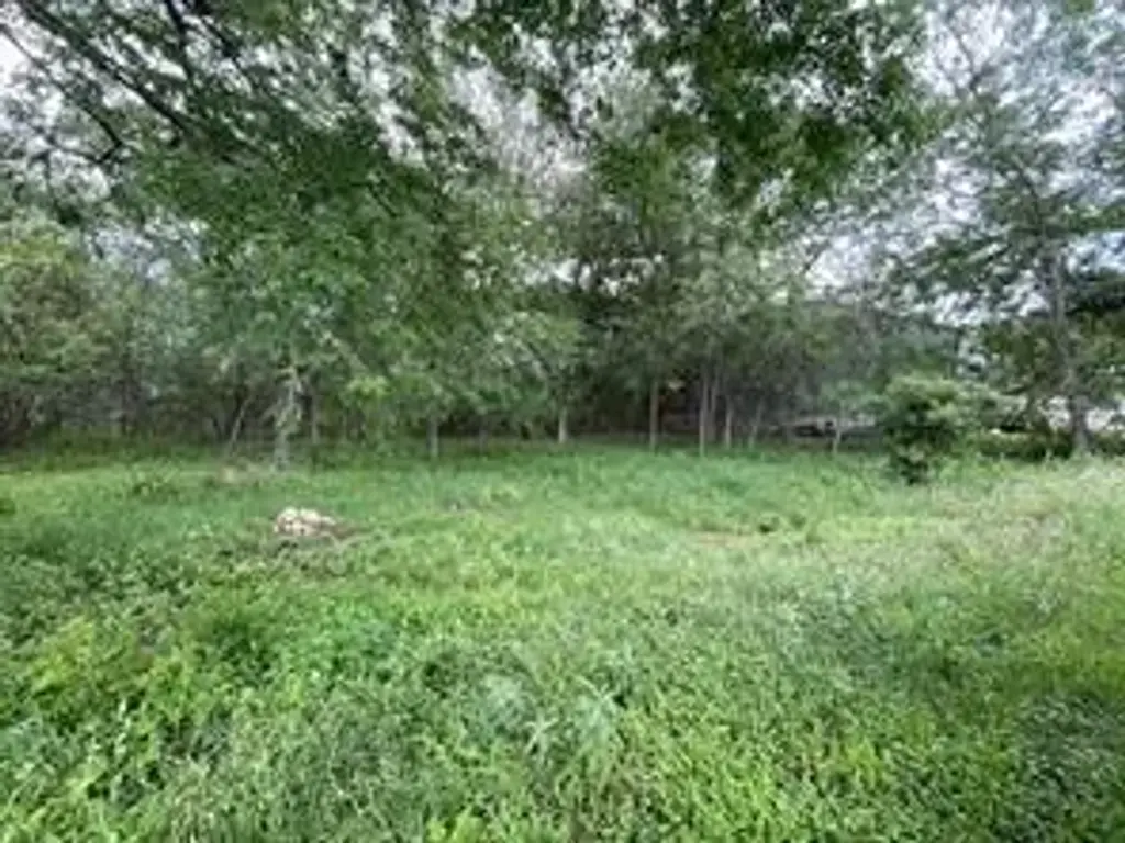 204 Crest Drive, Spicewood