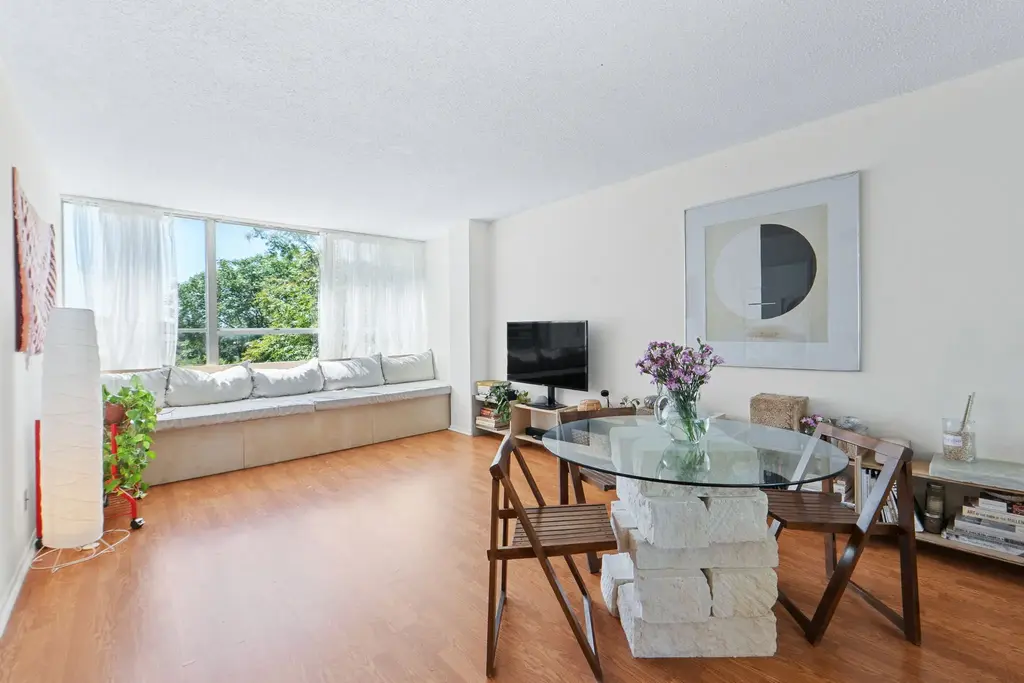 1800 Lavaca Street 413, Austin