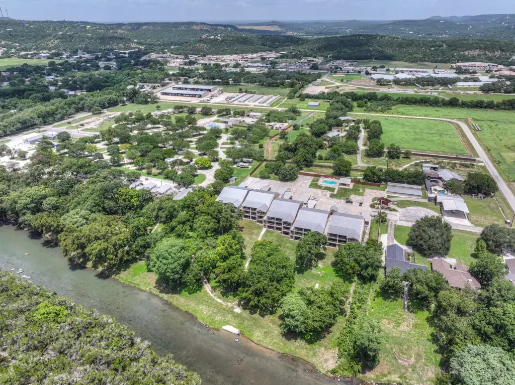 540 River Run 305, New Braunfels
