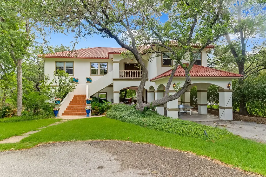 327 Elm Lodge Drive, Kingsland