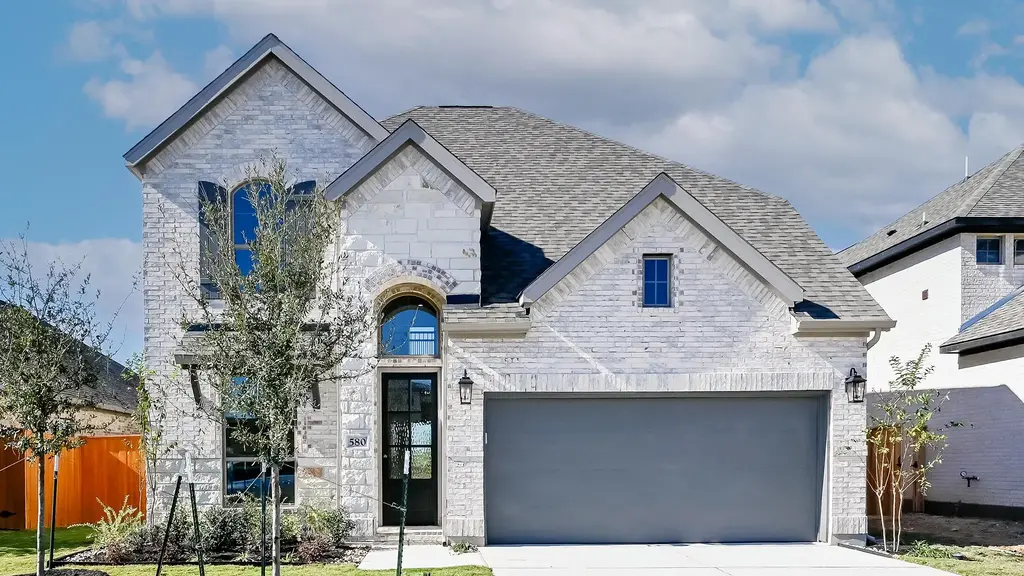 580 Bay Breeze Drive, Kyle