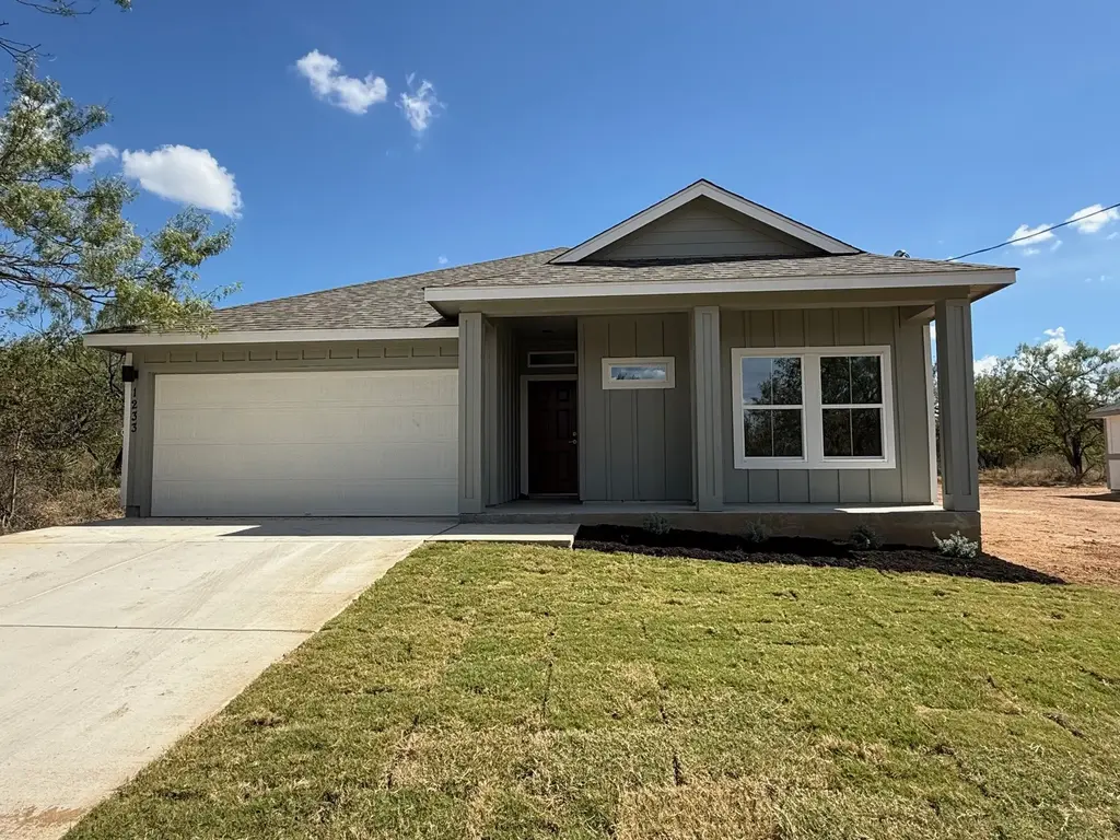 1231 Northcrest Drive, Granite Shoals